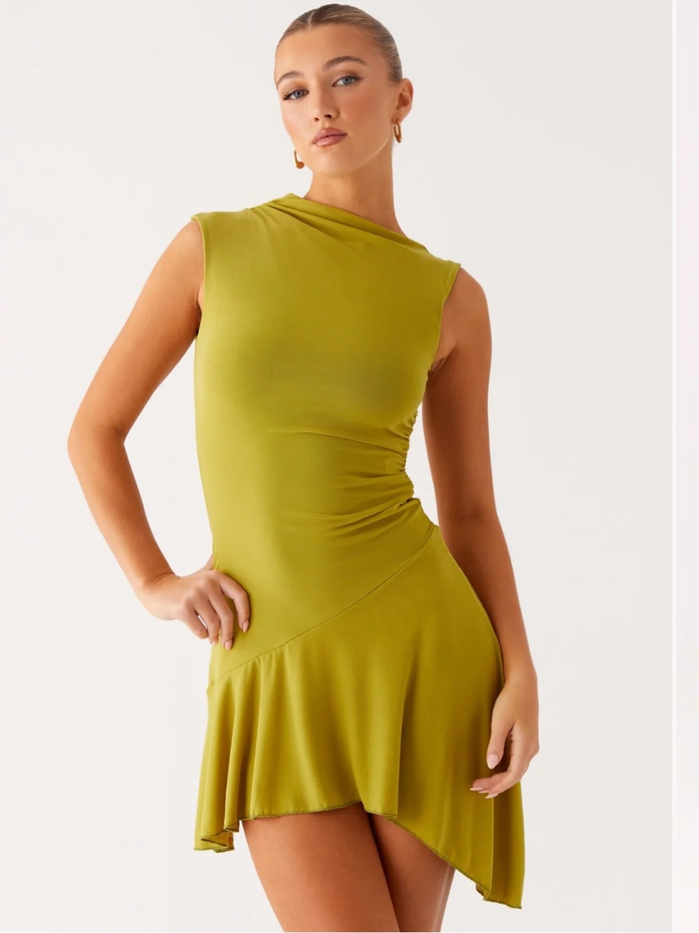 NWT Peppermayo Lanai Mesh Mini Dress
Asymmetric Mini Dress in Lime Size US14